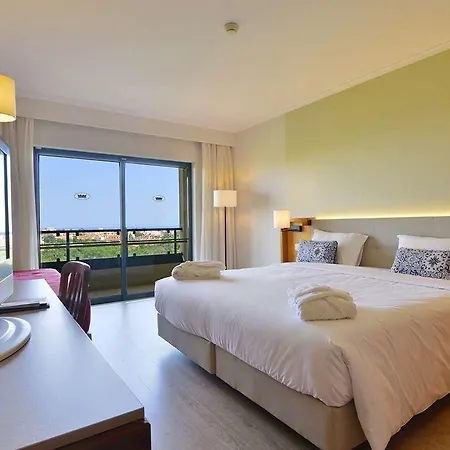Ξενοδοχείο Algarve By Ihg Αλμπουφέιρα