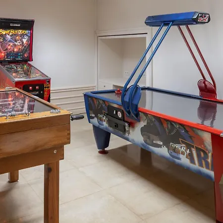 皇家贝拉维斯塔温泉酒店 酒店 4*