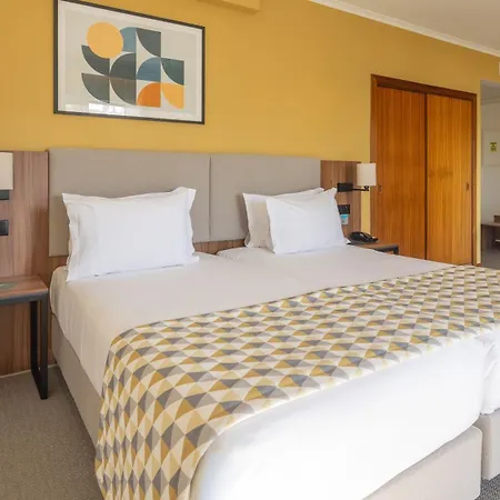 皇家贝拉维斯塔温泉酒店 4*