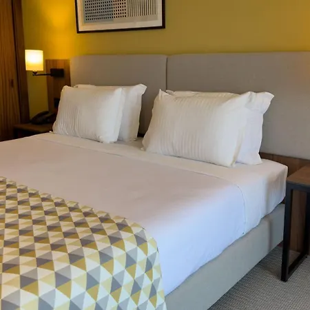 Otel Algarve By Ihg 4*